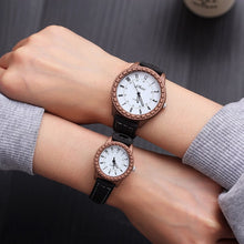 Load image into Gallery viewer, Couple Watches 2019 New Fashion Leather Lover's Watches Simple Couple Watch Gifts  for Men Women Clock Pareja Pair watch